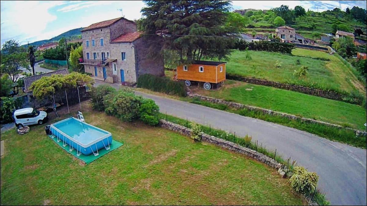 Hotel Roulotte De Charme Saint-Genest-de-Bauzon Zewnętrze zdjęcie